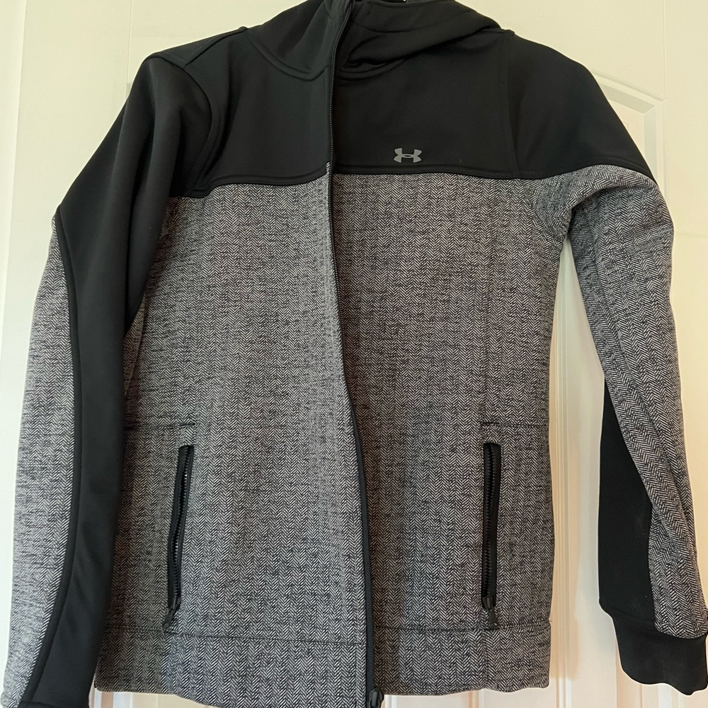 UA shell jacket